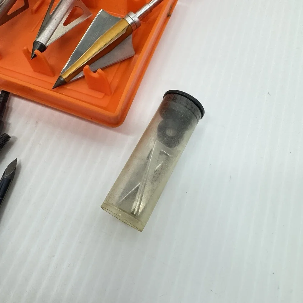 Razorback And Other Broadheads Plus Blades In Case Lot Of 5 & Extras